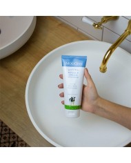 MooGoo Full Cream Moisturizer 200g