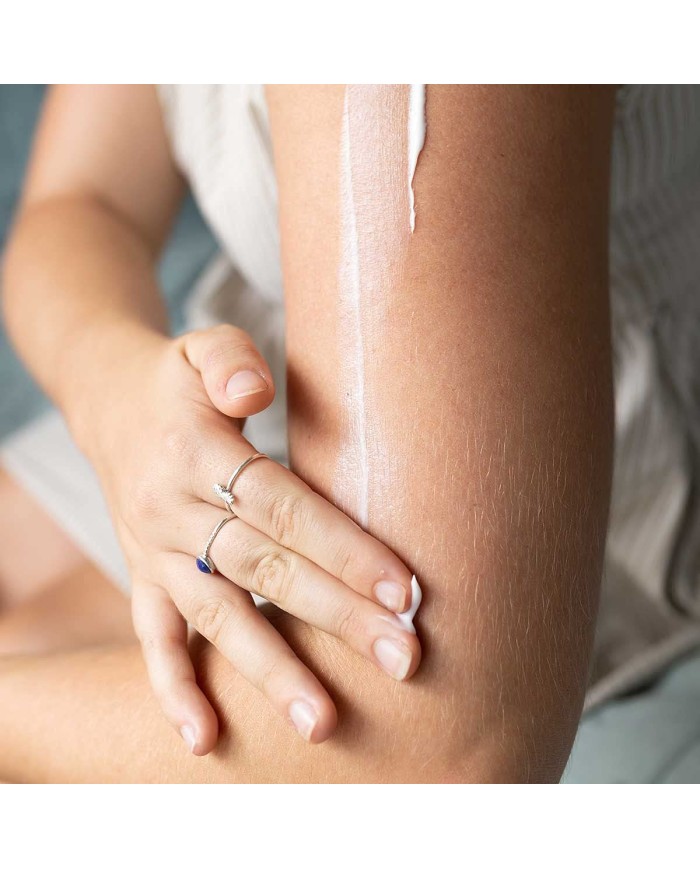 MooGoo Soothing MSM Moisturizer 120g/200g